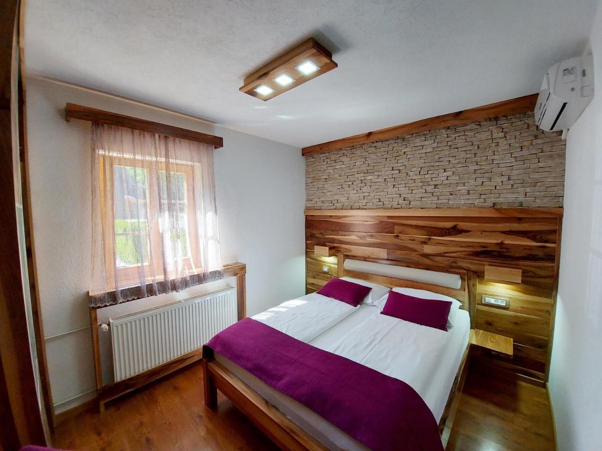 Plitvice Etno House I Bed & Breakfast Plitvicka Jezera Exterior photo