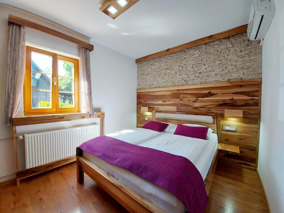 Plitvice Etno House I Bed & Breakfast Plitvicka Jezera Exterior photo