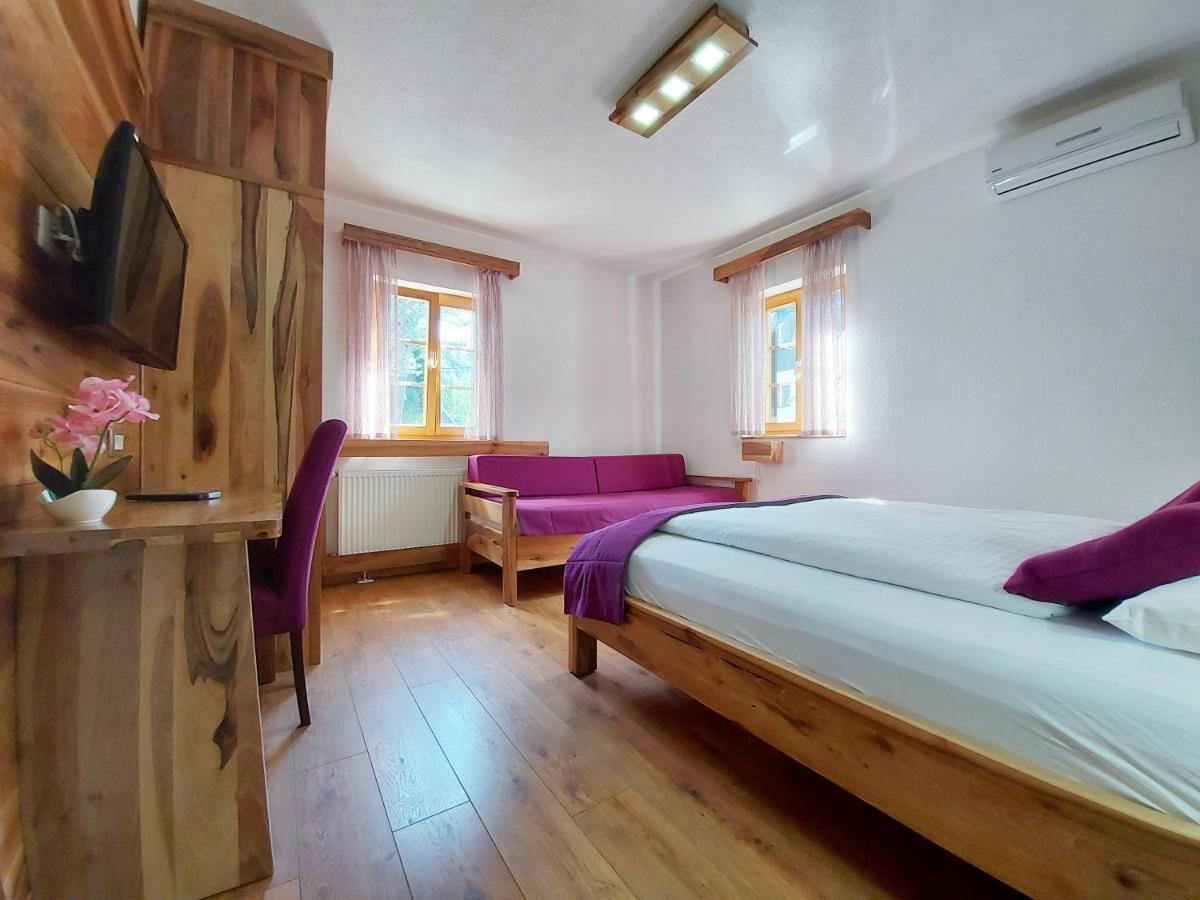 Plitvice Etno House I Bed & Breakfast Plitvicka Jezera Exterior photo