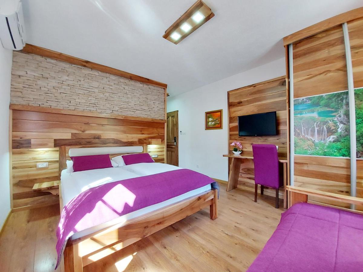 Plitvice Etno House I Bed & Breakfast Plitvicka Jezera Exterior photo
